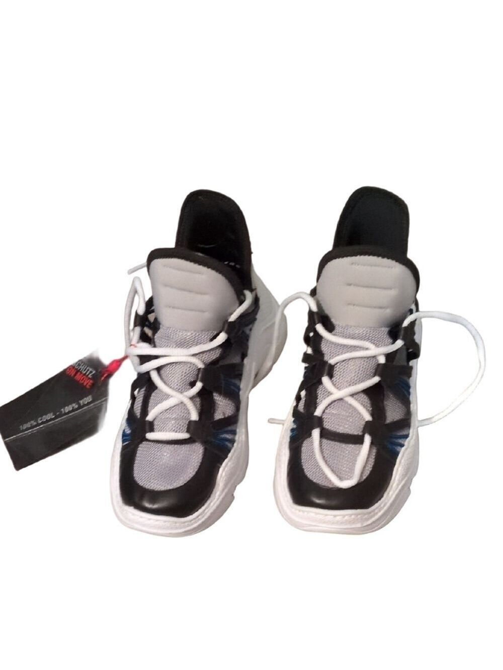 Schutz Womens Anick Silver Athletic and Training Shoes Size 5M
